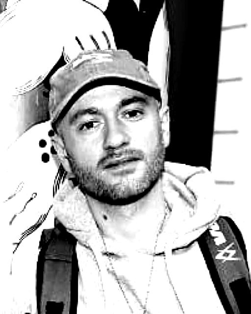 Portrait of SEBZ